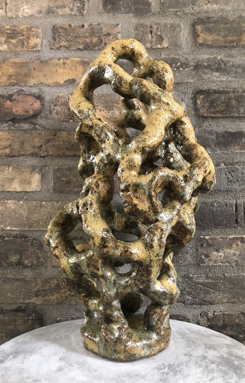 Keramik skulptur af Pernille Calundan